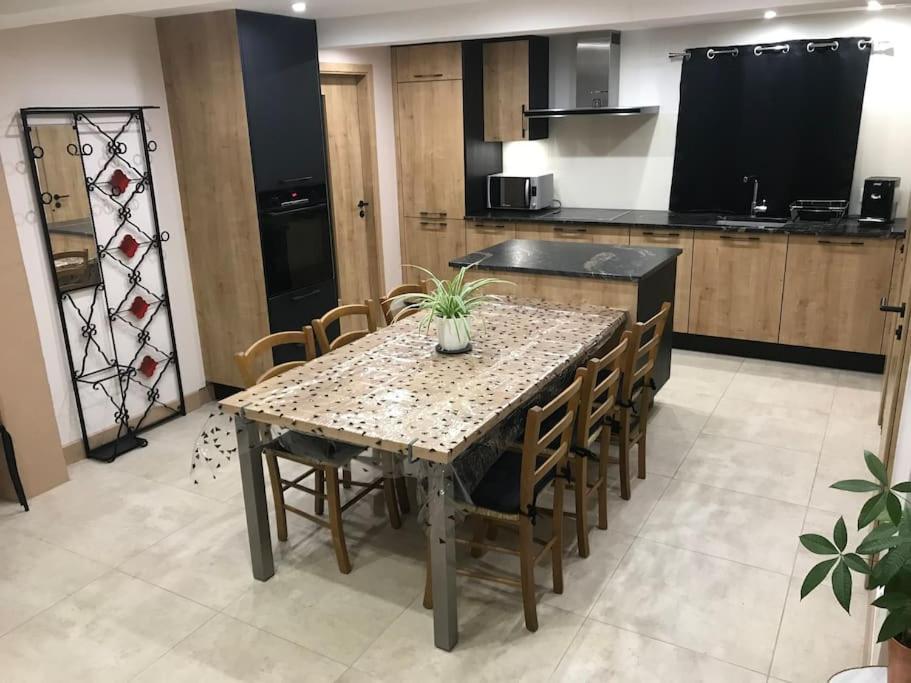 Paisible Logement Tout Equipe Pour 1 A 6 Personnes Ebersheim Exterior photo